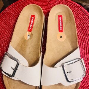 UNIONBAY Women's White Sandals with Silver Buckle